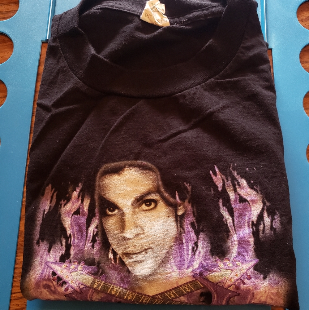 2XL Prince shirt in excellent used condition. Washed but never worn